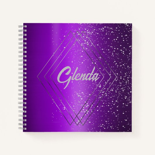 Modernes, Lila gebürstetes Metall mit Silver Monog Notizblock (Vorderseite)