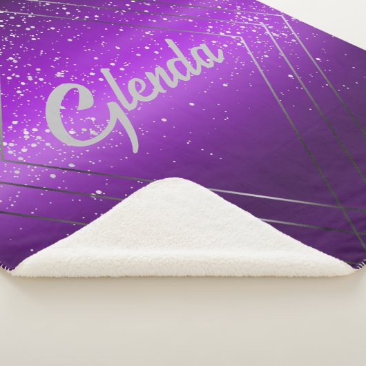 Modernes, Lila gebürstetes Metall mit Silver Monog Sherpadecke (3/4)