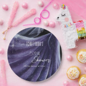 Modernes lila Hochzeitskleid Brautparty#2 Pappteller (Party)