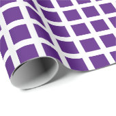 Modernes lila kariertes Rastermuster Geschenkpapier (Rolleneckpunkt)