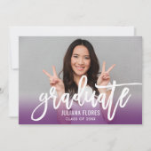 Modernes Lila Script Graduate Foto Einladung (Vorderseite)