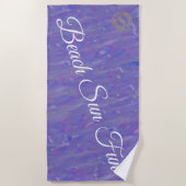 Modernes Lila Strandtuch (Vorderseite)