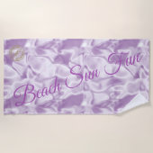 Modernes Lila Strandtuch (Vorderseite)