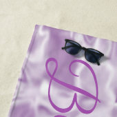 Modernes Lila Strandtuch (Beispiel)