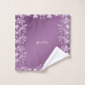 Modernes Lilac Floral Handtuch Set (Waschlappen)