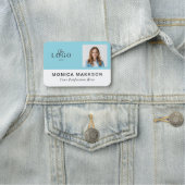 Modernes Logo, Name und Titel Namensschild (Beispiel)