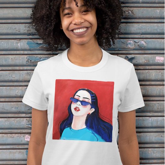 Modernes Mädchen in Rot und Blauer Grafik gedruckt T-Shirt