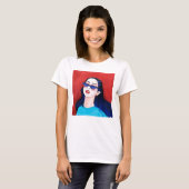 Modernes Mädchen in Rot und Blauer Grafik gedruckt T-Shirt (Vorne ganz)
