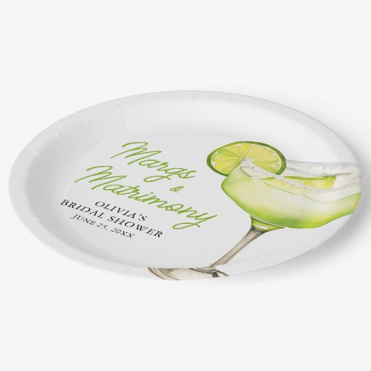 Modernes Margs & Matrimons Cocktail Brautparty Pappteller (Schrägansicht)