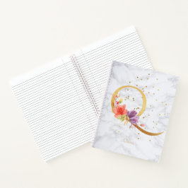 Modernes Marmorwasser goldenes Monogramm Letter Q Notizblock