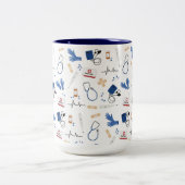 Modernes medizinisches Krankenpflegemuster Zweifarbige Tasse (Mittel)