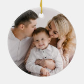 Modernes Merry-and-Bright-Script-Gold-Foto Keramik Ornament (Hinten)