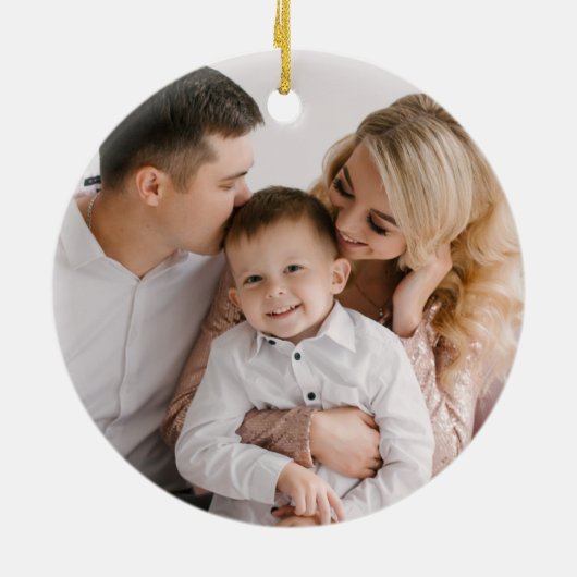 Modernes Merry-and-Bright-Script-Gold-Foto Keramik Ornament (Hinten)