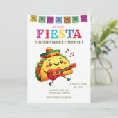 Modernes mexikanisches Fiesta zum Geburtstag Einladung (Stehend Vorderseite)