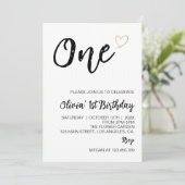 Modernes Minimal 1. Geburtstag Foto Einladung (Stehend Vorderseite)