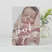 Modernes Minimal Baby Foto Vielen Dank Script Hear Dankeskarte (Stehend Vorderseite)