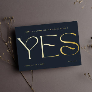 Modernes Minimal Blue Typografy Wedding Rett Date Folieneinladung