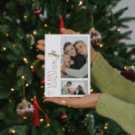 Modernes Minimal Burgundy Merry Typografie 2 Foto Feiertagskarte<br><div class="desc">Diese Weihnachtszeit, kreativ mit Ihrer Karte und wählen Sie eine, die Ihren einzigartigen Stil widerspiegelt! Die Einführung der Modern Minimal Burgundy Merry Typografy Foto Weihnachtskarte: ein festliches Design mit trendiger burgundischer "Frohe Weihnachtstypografie" neben zwei beliebten Fotos der Familie, die durch ein festliches botanisches Spray in Aquarellfarben betont wird. Es ist...</div>