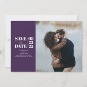 Modernes Minimal-Eggplant Lila Save the Date Foto (Vorderseite)