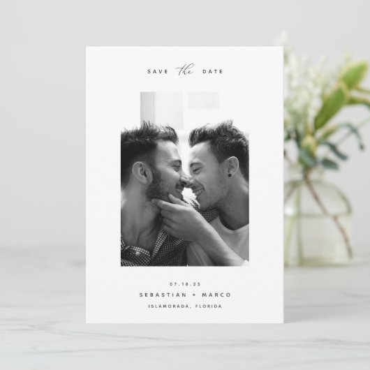 Modernes Minimal | Einfaches elegantes vertikales  Save The Date (Stehend Vorderseite)