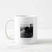 Modernes Minimal einfaches neu verheiratetes Foto Kaffeetasse (Links)