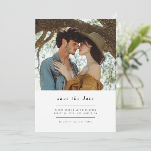 Modernes Minimal-Einfaches QR-Foto Save The Date (Stehend Vorderseite)