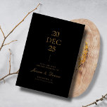 Modernes Minimal Elegantes Script Save the Date sc Einladung<br><div class="desc">Save the Date im Stil mit Diese moderne, Minimalistische und elegante Script Black and Copper Card Diese atemberaubende Save the Date Karte verfügt über einen schwarzen Hintergrund, der es der schönen Schrift-Typografie ermöglicht, die Bühne im Zentrum zu erlangen. Die minimalistische Ästhetik schafft einen zeitlosen und raffinierten Look, perfekt für eine...</div>