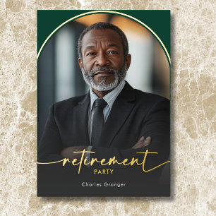 Modernes Minimal-Green-Retirement-Party Folieneinladung