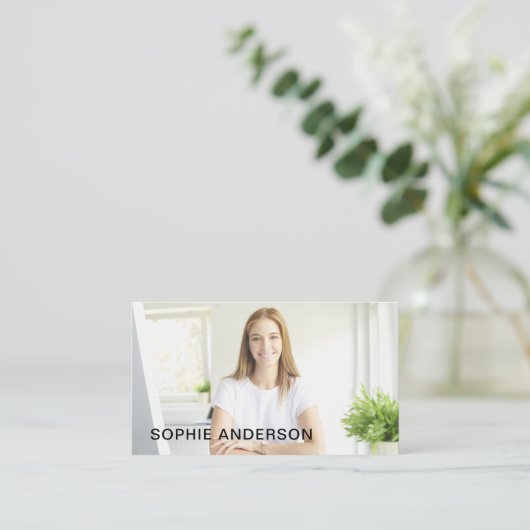 Modernes Minimal kundenspezifisches Foto Beruflich Visitenkarte (Stehend Vorderseite)