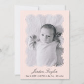 Modernes Minimal Light Pink Neugeborenes Geburt Ankündigung (Vorderseite)
