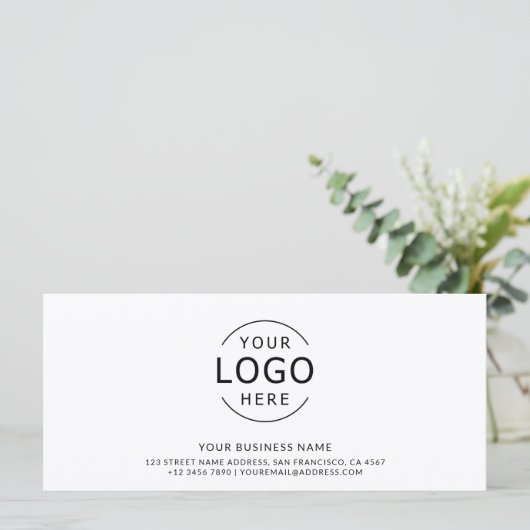 Modernes Minimal-Logo-Geschenkzertifikat (Stehend Vorderseite)