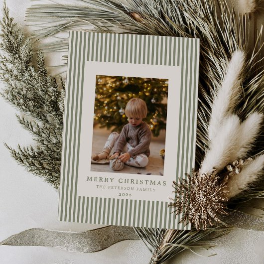 Modernes Minimal Pinstripe Weihnachtsfamilien Foto Feiertagskarte
