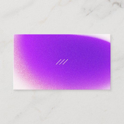 Modernes Minimal QR Code Gradient Blur Noise Viole Visitenkarte (Vorderseite)