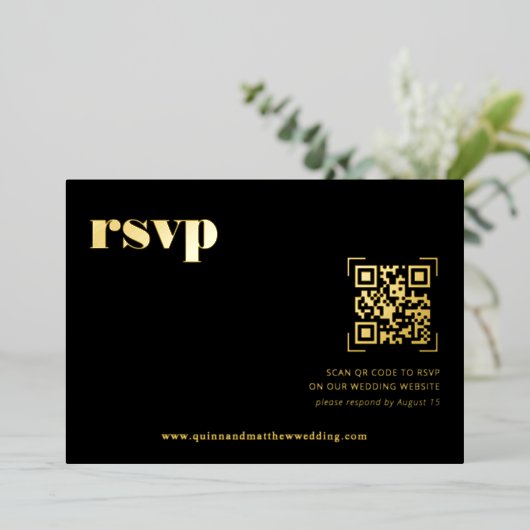 Modernes Minimal | QR Code Wedding RSVP Card Folieneinladung (Stehend vorne)
