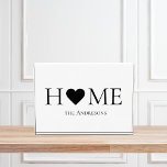 Modernes Minimal-Zuhause-Personalisiertes Geschenk Fotoblock<br><div class="desc">Herzlich willkommen in unserer modernen Minimal Zuhause Family Kollektion auf Zazzle - das ideale Ziel für personalisierte Geschenke,  die Ihre Zuhause erheben und Familienbande feiern. Unsere sorgfältig ausgewählte Produktpalette verbindet zeitgenössisches Design mit der Wärme der Familie und schafft so eine einzigartige und stilvolle Touch für Ihre Lebensräume.</div>