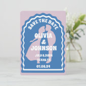 Modernes, minimales Blue Retro Wavy Arch Bold Date Save The Date (Stehend Vorderseite)
