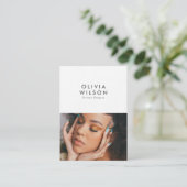Modernes minimales Foto Vertikal Visitenkarte (Stehend Vorderseite)