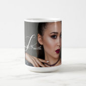 Modernes Minimales Full Foto Script Monogram Kaffeetasse (Mittel)