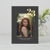 Modernes Minimalistisch 2023 | FOTO ABSCHLUSS Folieneinladung (Stehend vorne)