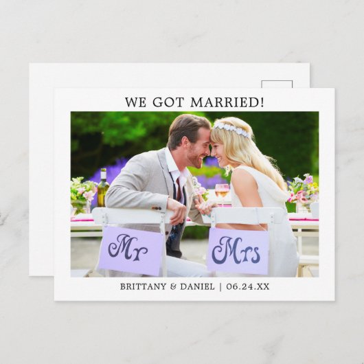 Modernes Minimalistisch Einfaches Wir Got Verheira Postkarte (Vorne/Hinten)