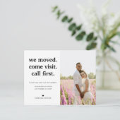 Modernes Minimalistisch haben wir das Foto bewegt Ankündigungspostkarte (Stehend Vorderseite)