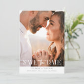Modernes Minimalistisch-Overlay-Foto Save The Date (Stehend Vorderseite)