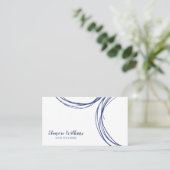 Modernes Minimalistisches abstraktes Marine-Blau Visitenkarte (Stehend Vorderseite)