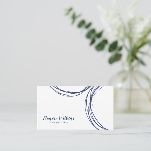 Modernes Minimalistisches abstraktes Marine-Blau Visitenkarte (Stehend Vorderseite)