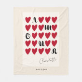 Modernes Minimalistisches Amour Heart Valentinstag Fleecedecke (Vorderseite)