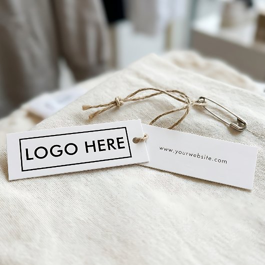 Modernes minimalistisches Anhänger-Tag mit eigenem