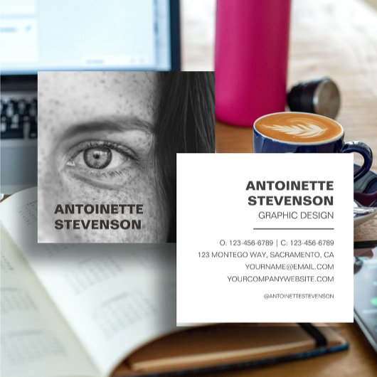 Modernes Minimalistisches Beruflich Quadratische Visitenkarte