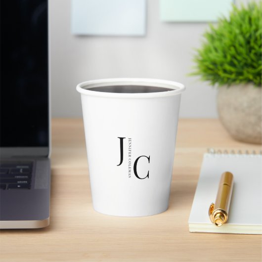 Modernes Minimalistisches Berufliches Monogramm Pappbecher (InSitu)