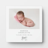 Modernes Minimalistisches Bow Baby Girl Birth Stat Fotoplatte (Vorderseite)