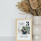 Modernes, minimalistisches Dekor für Hochzeiten im Tischnummer